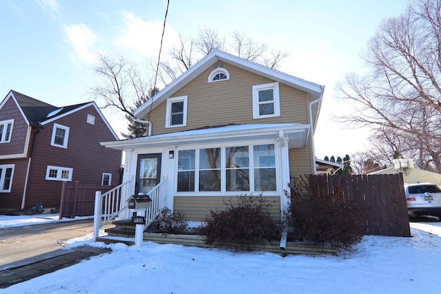 view of front of property