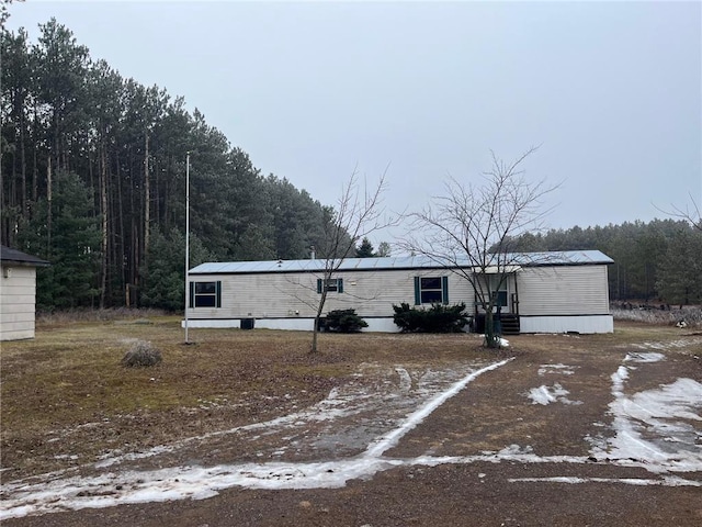 view of front of property