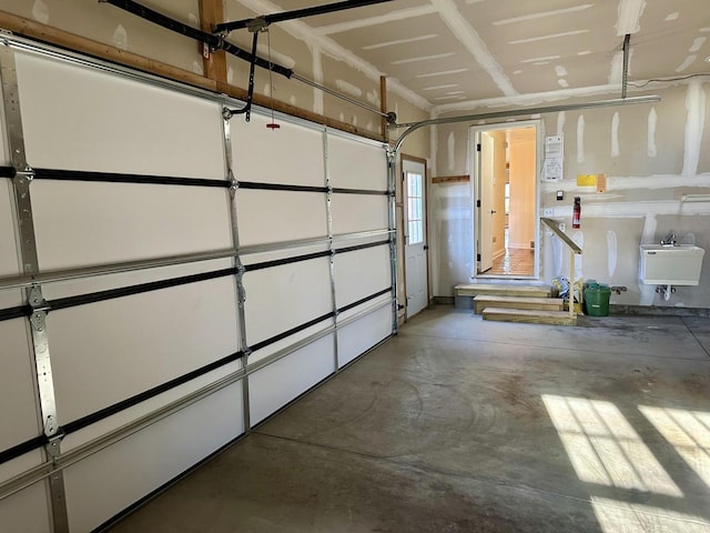 N7859 Lakeside Park Rd, Elkhart Lake, WI 53020 - garage with sink