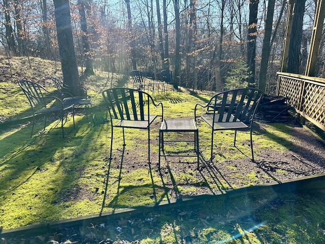 N7859 Lakeside Park Rd, Elkhart Lake, WI 53020 - exterior space featuring a lawn