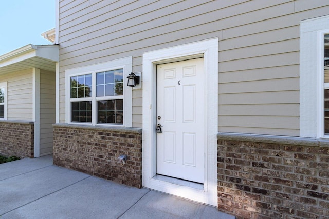 view of property entrance