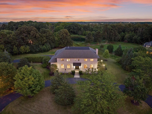 view of aerial view at dusk