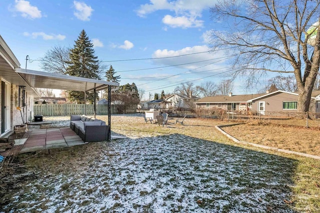 view of yard featuring a patio area