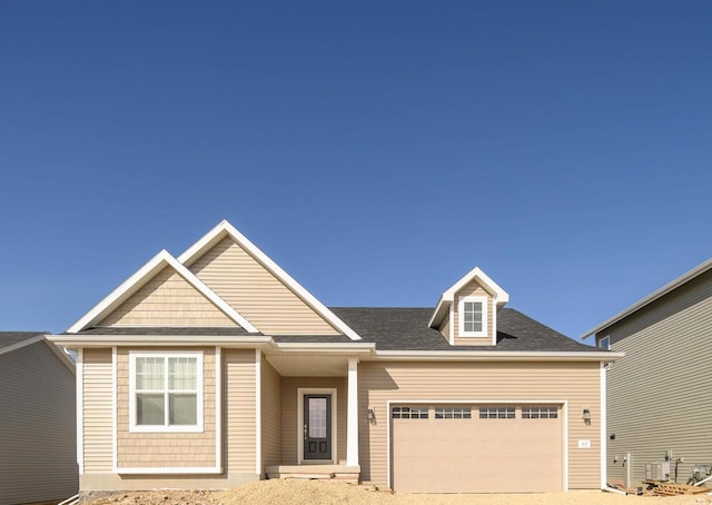 view of front facade featuring a garage