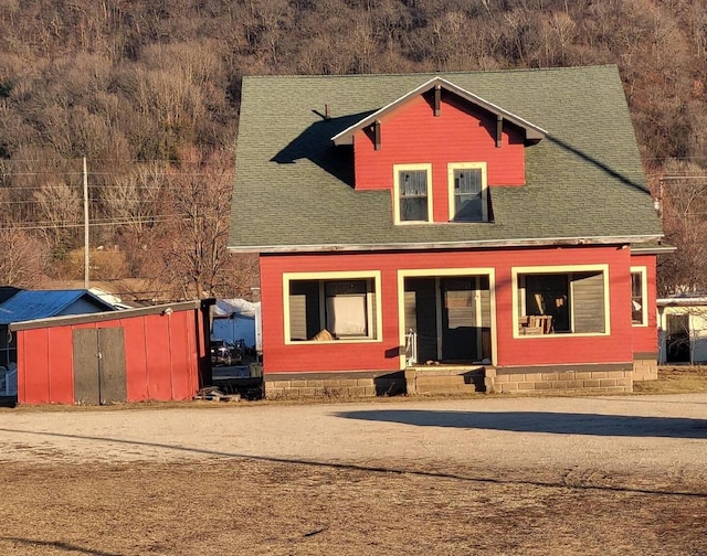 view of front of home