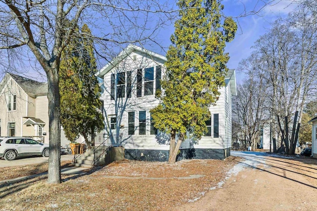 view of front of house