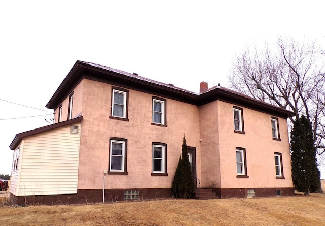 view of side of property