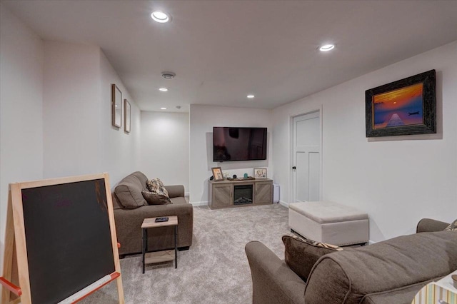 living room with carpet flooring