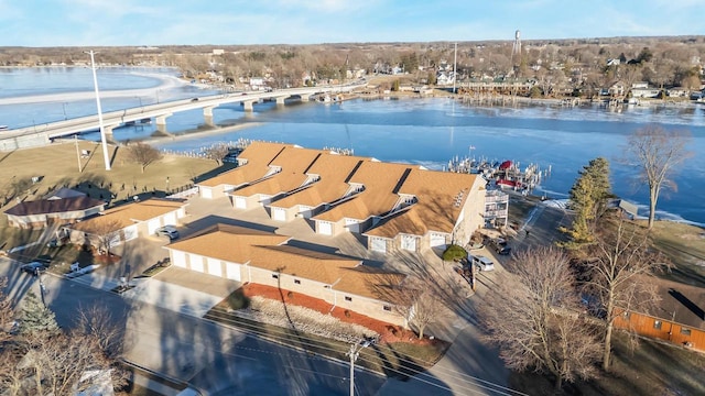 bird's eye view featuring a water view