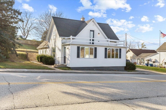 view of side of home