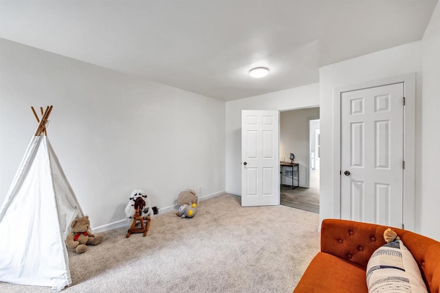 playroom with carpet flooring