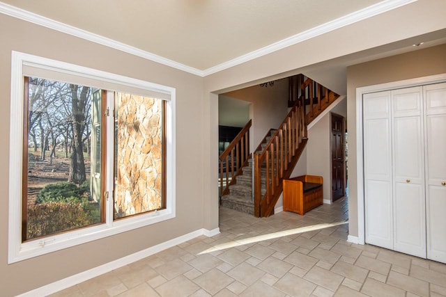 entryway with crown molding