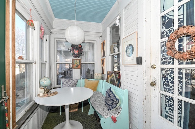 sunroom with breakfast area