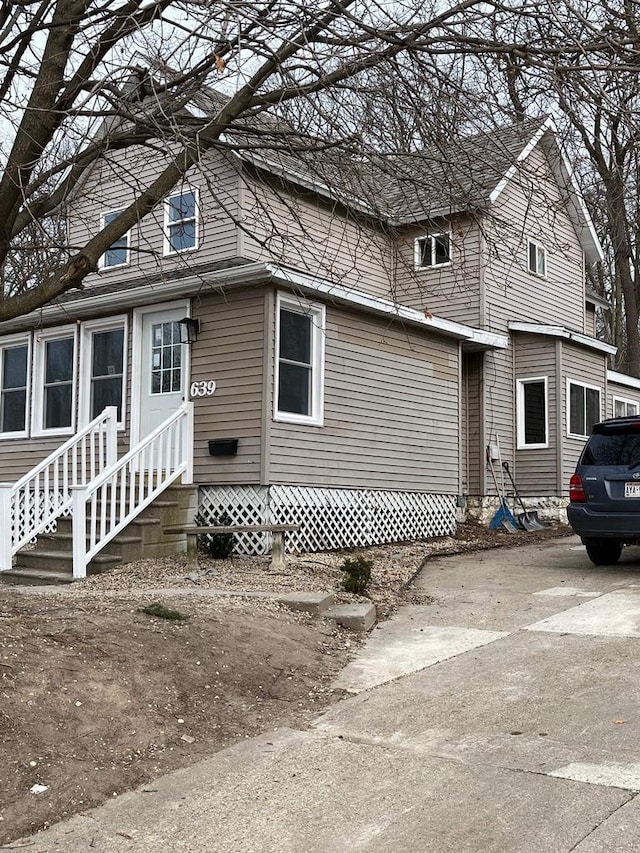 view of front of home