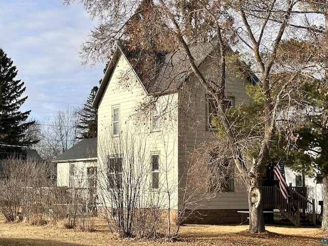 view of home's exterior