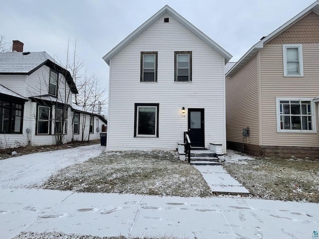 115 8th St E, Ashland, WI 54806 - traditional-style house featuring entry steps