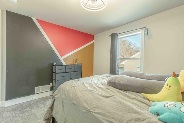 bedroom featuring carpet flooring