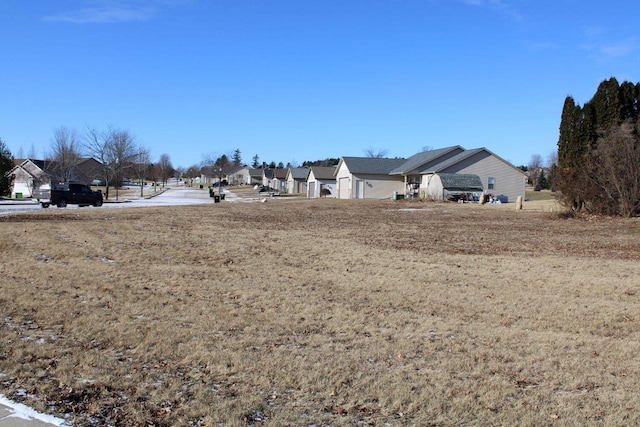 Listing photo 2 for 706 Ojibwe Path Unit 708, Kewaskum WI 53040