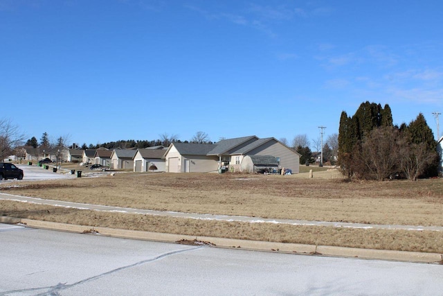 Listing photo 3 for 706 Ojibwe Path Unit 708, Kewaskum WI 53040