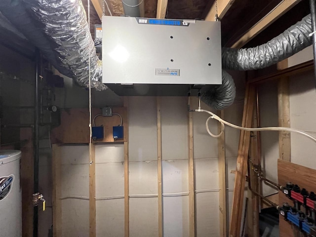 4925 Annabelle Ct, Weston, WI 54476 - utility room featuring water heater