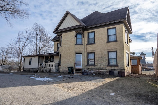 view of front of home with a porch