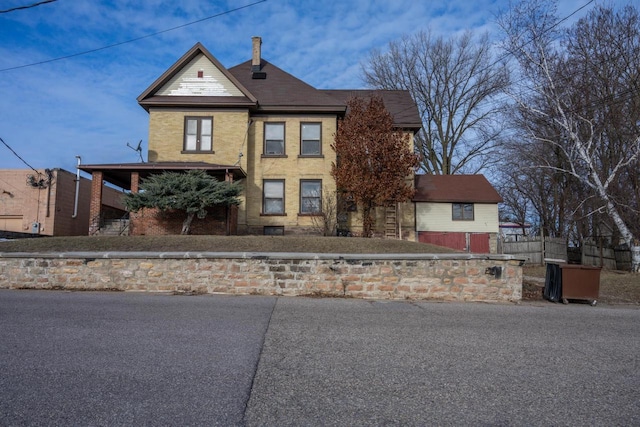 view of front of home