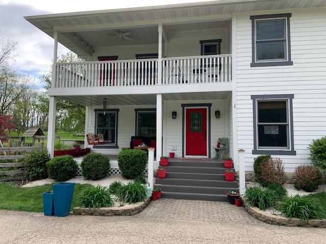 view of front of property