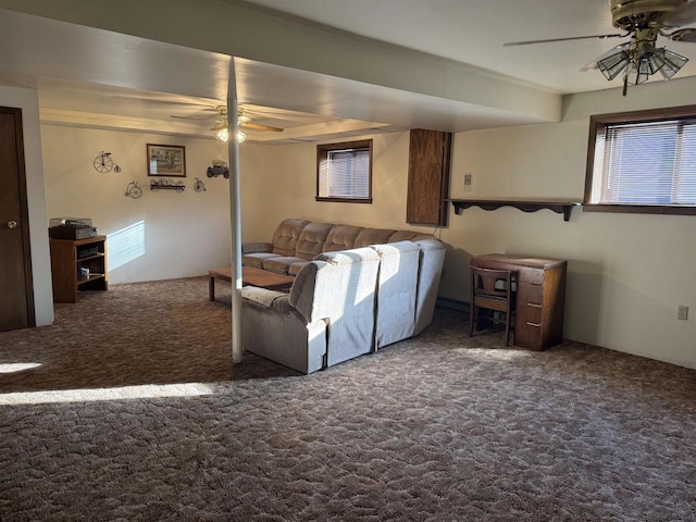 carpeted living room featuring ceiling fan