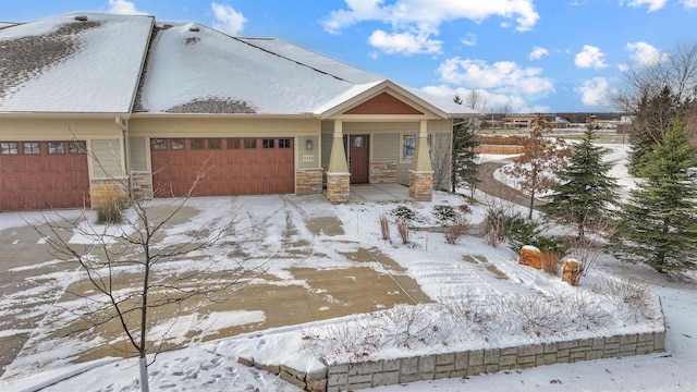 view of front of house with a garage