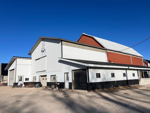 exterior space with an outbuilding