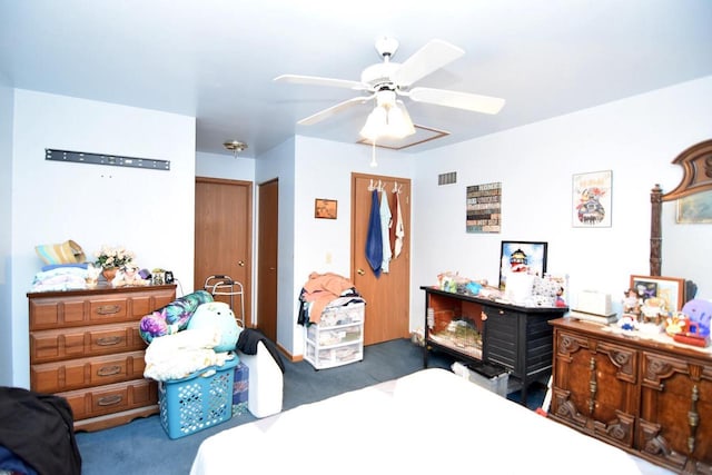 carpeted bedroom featuring ceiling fan