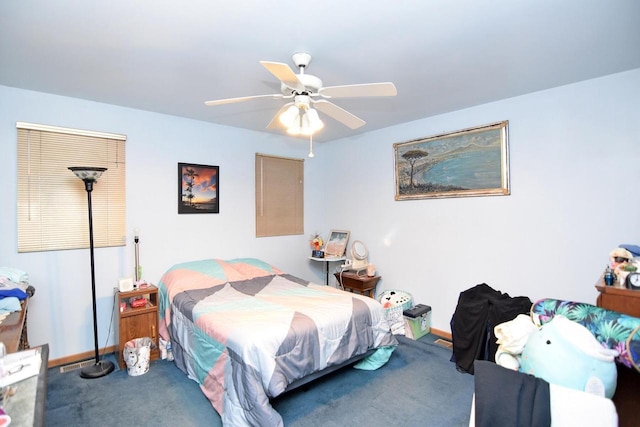 bedroom featuring carpet floors and ceiling fan