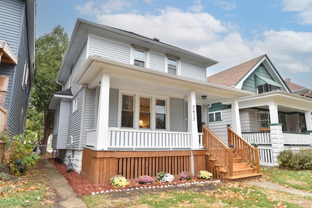 view of front of house featuring a porch