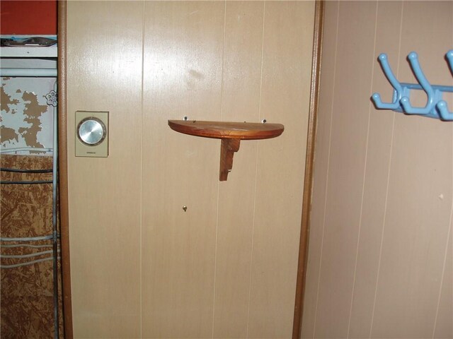 88270 County Highway F, Butternut, WI 54514 - details featuring wood walls