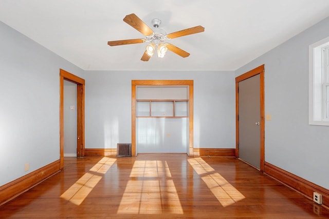 unfurnished bedroom with a closet, ceiling fan, and light hardwood / wood-style floors