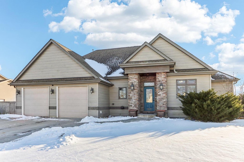 view of front of house featuring a garage