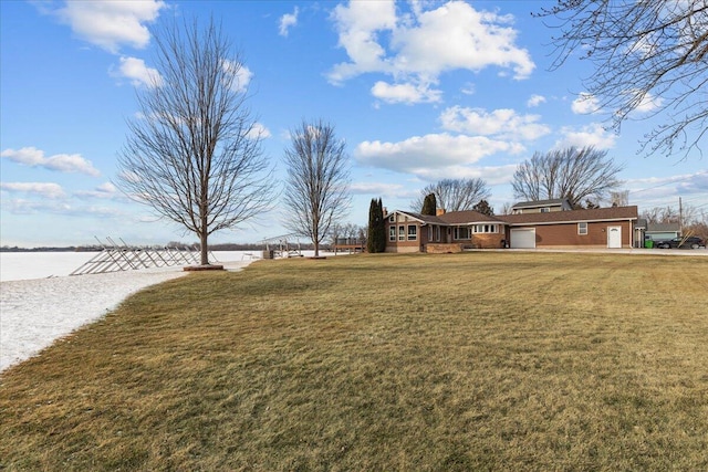 N4621 Lake Dr, Hustisford, WI 53034 - view of yard featuring a water view