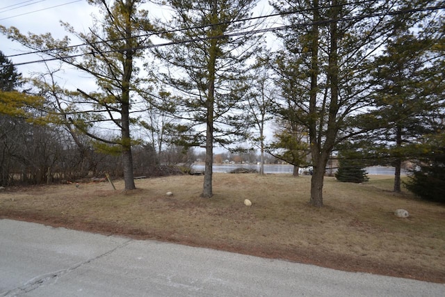 Listing photo 3 for LT0 S Shore Dr, Hubertus WI 53033