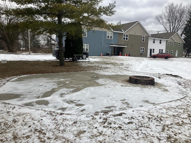 exterior space featuring a fire pit