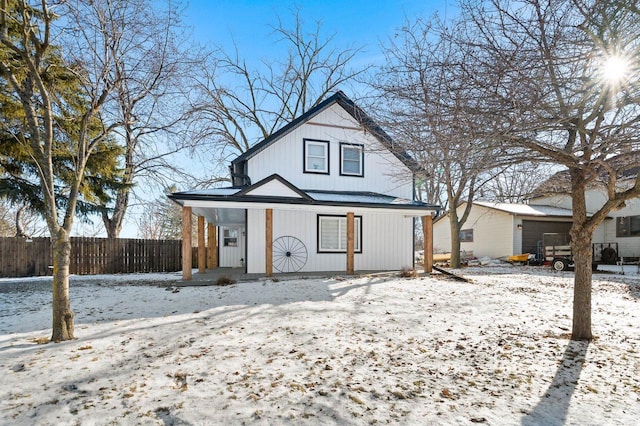 view of front of home