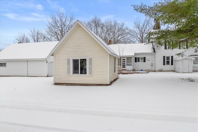 exterior space featuring a storage shed