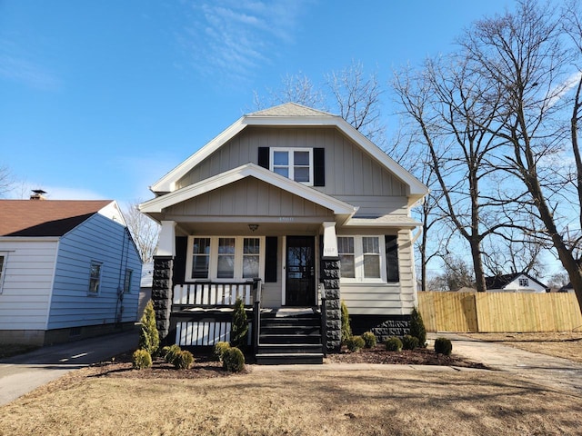 view of front of house with a porch