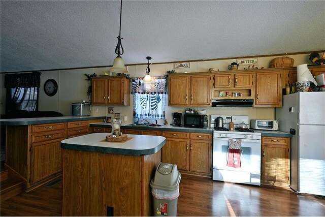 W5614 Whalen Lake Rd, Trego, WI 54888