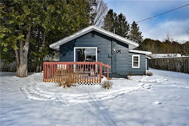 view of front of home featuring a deck