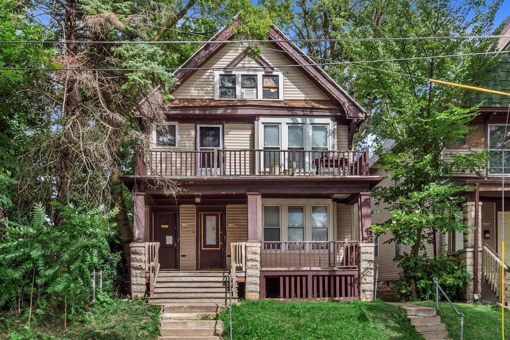 view of front of home with a porch