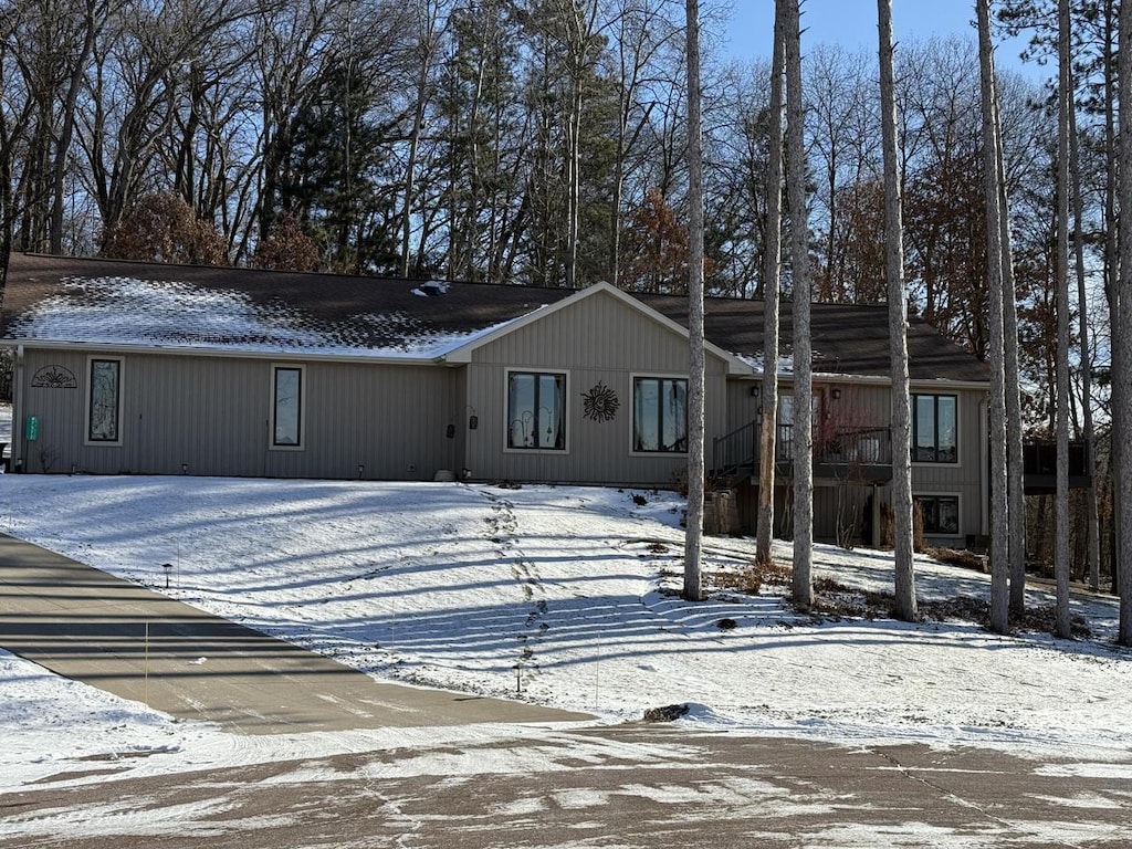 view of front of house