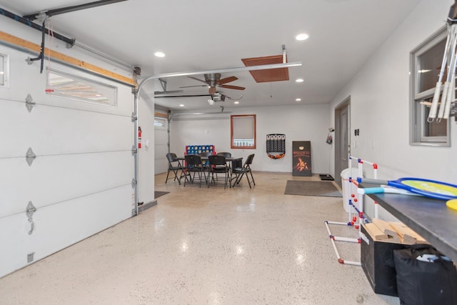 garage featuring ceiling fan