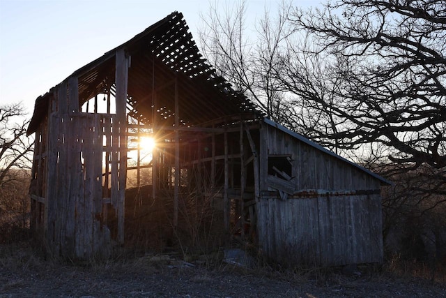 view of outdoor structure