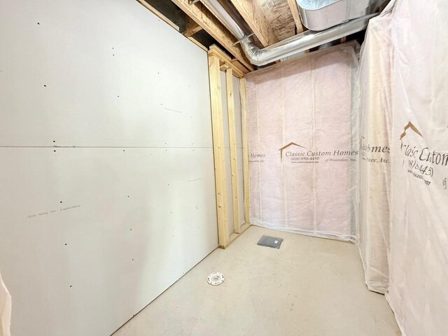 view of unfinished basement