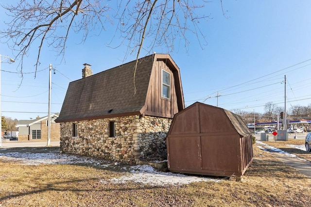 view of property exterior